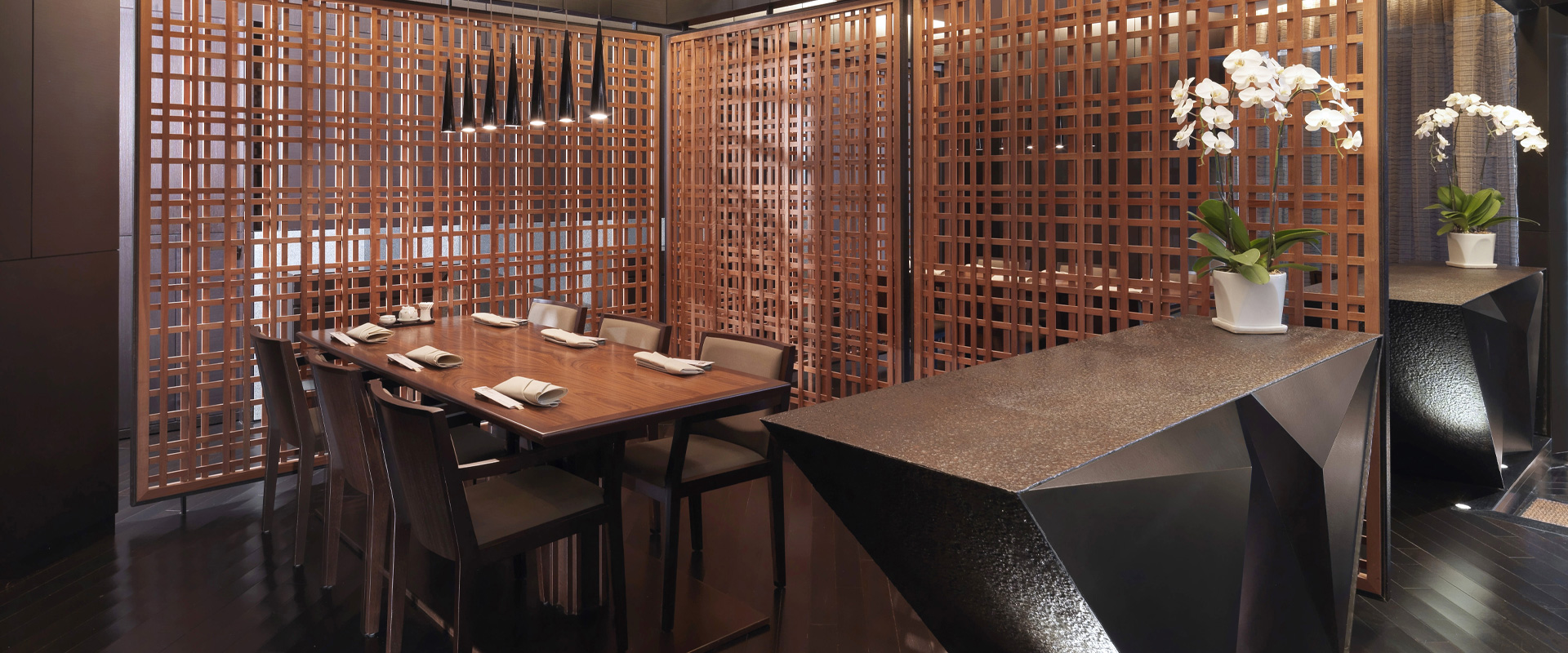 desktop-kuriyaDining-bottom